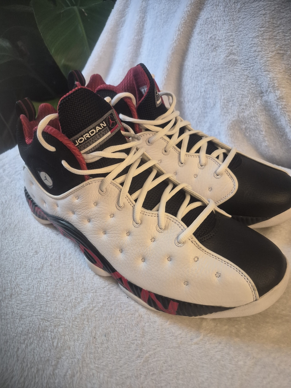 Air Jordan Retro X Black White Red Leather Sneakers